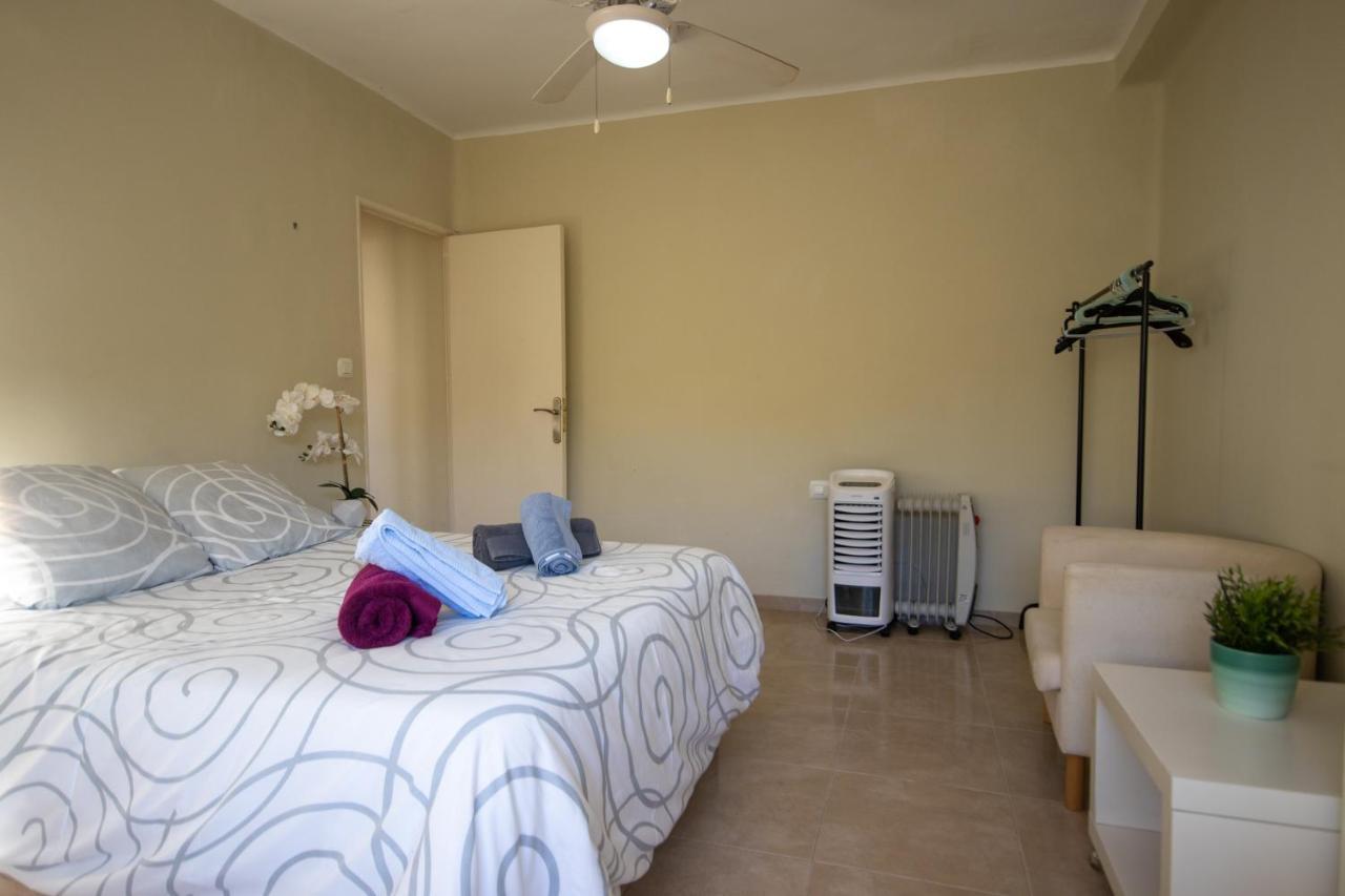Apartamento La Traina Apartment Torre Del Mar Bagian luar foto